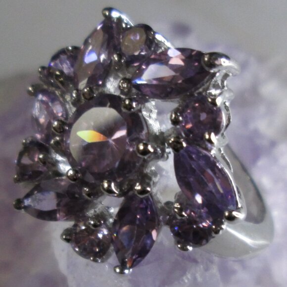 Lavender Flower Cubic Zirconia Cocktail ring - Picture 2 of 7